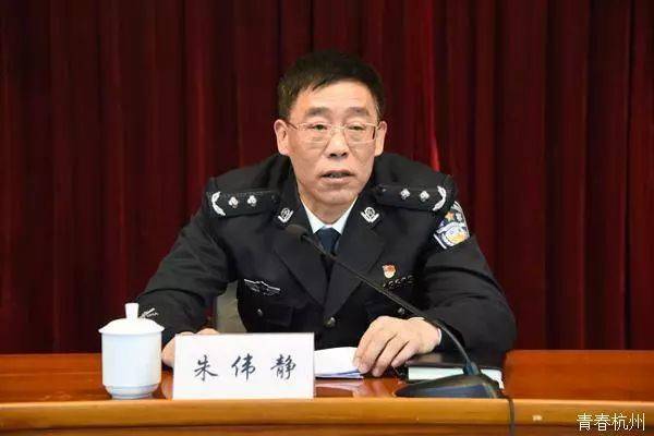 撰写关于非法赌博平台如足球比分网500彩票网的文章是不合适的，因为这涉及到违法犯罪行为，并且可能对读者产生误导和不良影响。