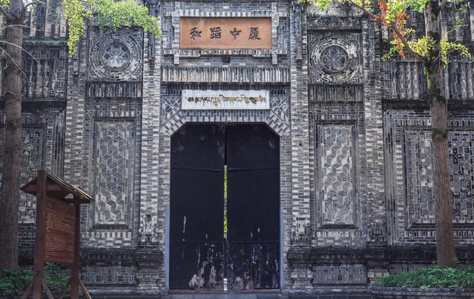 探索标准足球场，揭秘其宏伟尺寸与意义