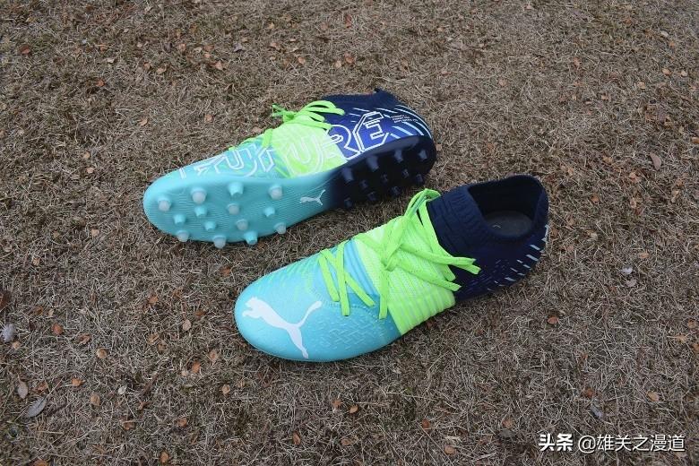 足球脚内侧运球，掌握技巧，驰骋绿茵