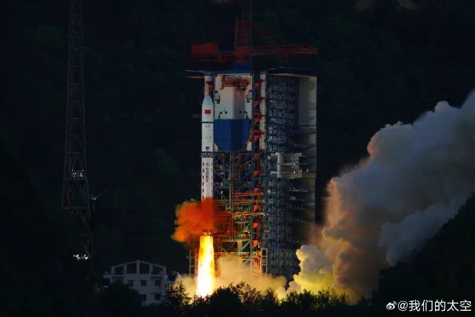 神舟十四号，星辰大海中的三位英雄