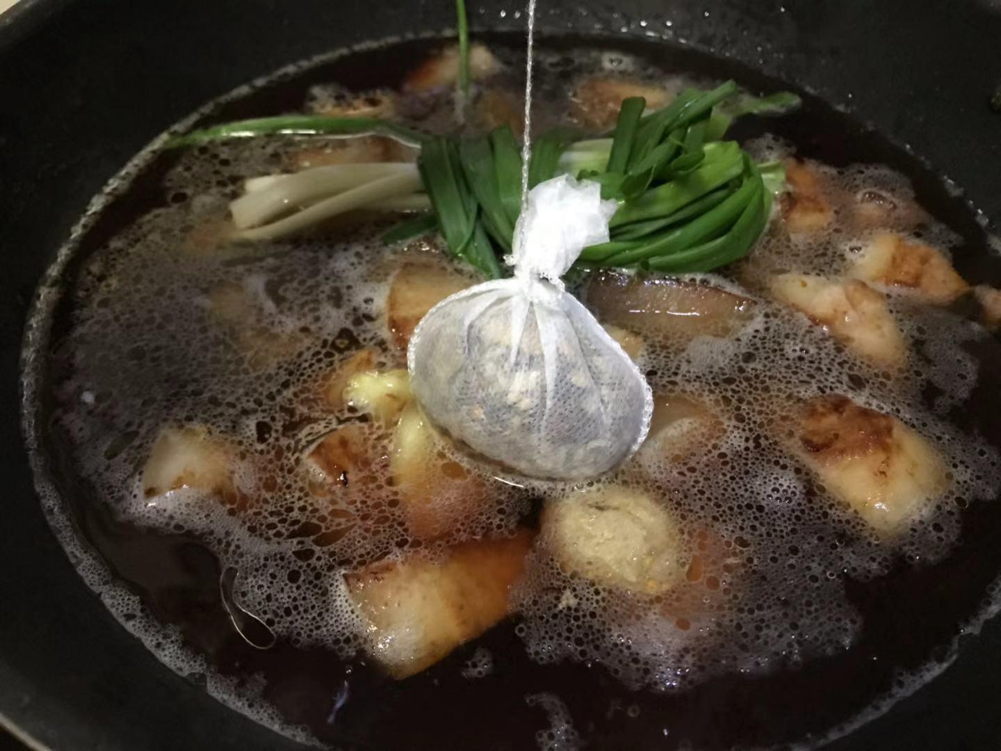 家庭美味，不腻不柴的红烧肉家常做法