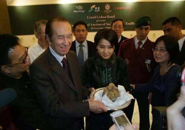 澳门六大赌牌持有人揭秘，谁在掌控赌城的黄金钥匙？