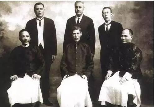 澳门六叔公论坛与成功人士的璀璨星光